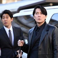 大泉洋、福山雅治「ラストマン－全盲の捜査官－」第1話より（C）TBS