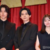 「キングダム 運命の炎」ワールドプレミアイベントに出席した山崎賢人、吉沢亮、橋本環奈（C）モデルプレス