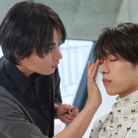 大西流星、深田竜生「紅さすライフ」第7話より(C)NTV・J Storm