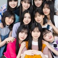 「B.L.T.」11月号(9月28日発売)表紙:櫻坂46三期生/撮影:HIROKAZU(東京ニュース通信社刊)