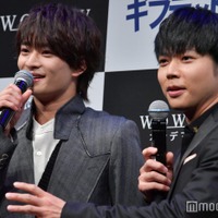 完成披露試写会に登壇した浮所飛貴、増田貴久(C)モデルプレス