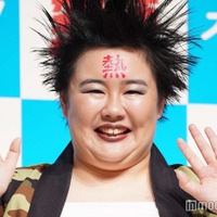 配信ライブイベントに出席したやす子(C)モデルプレス