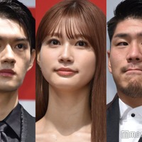 「2023年ヒット商品ベスト30」&「2024年ヒット予測ベスト30」の先行発表会に登壇した佐野勇斗、生見愛瑠、松田力也選手(C)モデルプレス