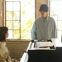 堀田真由、萩原利久「たとえあなたを忘れても」第3話より(C)ABCテレビ