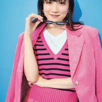 「永野芽郁オフィシャルカレンダー2024」日本武道館特典イメージ︎(C)SDP