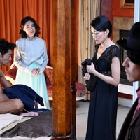 平山祐介、筒井真理子、板谷由夏、山中崇「ブラックファミリア~新堂家の復讐~」第7話より(C)読売テレビ