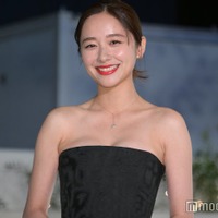 堀田真由(C)モデルプレス