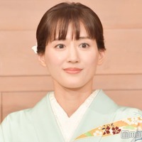 「義母と娘のブルースFINAL2024年謹賀新年スペシャル」制作発表会見に出席した綾瀬はるか(C)モデルプレス