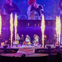 「NEWS 20th Anniversary LIVE 2023 in TOKYO DOME BEST HIT PARADE!!!~シングル全部やっちゃいます~」を開催したNEWS(提供写真)