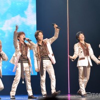 河合郁人「行ってきます!」A.B.C-Z「行ってらっしゃい!」/「ABC座星劇場2023 〜5 Stars Live Hours〜」千秋楽特別カーテンコールより(C)モデルプレス