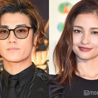赤西仁、黒木メイサ(C)モデルプレス