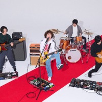 KANA-BOON/左から:遠藤昌巳、谷口鮪、小泉貴裕、古賀隼斗(提供写真)