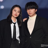 みとゆな、岡田蓮(C)モデルプレス