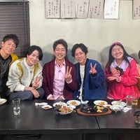 (左から)陣内智則、菊池風磨、小泉孝太郎、二宮和也、ガンバレルーヤ(よしこ、まひる)(C)日本テレビ