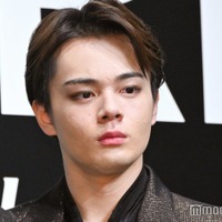 鶴房汐恩 (C)モデルプレス
