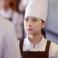 畑芽育「パティスリーMON」第7話(C)「パティスリーMON」製作委員会