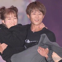 辻希美、杉浦太陽 (C)モデルプレス