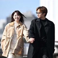 高橋ひかる、中島健人「リビングの松永さん」最終話より(C)カンテレ