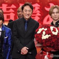 「光一のためならなんでもできちゃう」帝劇のレジェンド・市村正親サプライズ登場/佐藤勝利、市村正親、堂本光一(C)モデルプレス