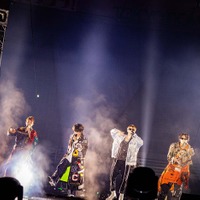 SixTONES(提供写真)