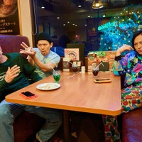 (左から)佐藤隆太、岡田義徳、塚本高史(C)石原まこちん/フジテレビ