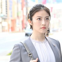 今田美桜「花咲舞が黙ってない」第2話より（C）日本テレビ