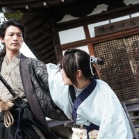 上野凱、奥智哉「君とゆきて咲く~新選組青春録~」第2話より(C)テレビ朝日