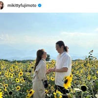 藤本美貴、庄司からの“プロポーズ予定地”だったひまわり畑でパシャリ！「キュンキュン」「幸せオーラ全開」と反響