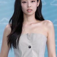 ロングヘアのJENNIE（ジェニー）／Photo by Getty Images