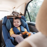 車を運転していると…子どもの予想外な行動に「想像力が果てしない」「可愛い」