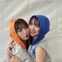 ロッキン出演のモー娘。石田亜佑美、メンバーらとハグ！思い出SHOTに「素敵な世界」「愛がいっぱいだね」と反響