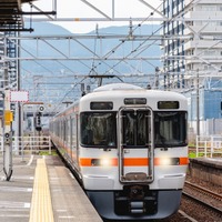 【駅で】切符をなくし困惑する年配女性。次の瞬間、駅員の丁寧な対応に「人の思いやりって素晴らしい」