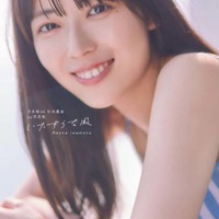 乃木坂46岩本蓮加、朝の自然光の中で透明感あふれる笑顔！“ナチュラルキュート”な魅力が全開