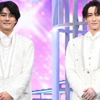 帝劇最後の「DREAM BOYS」でバディを組む森本慎太郎、渡辺翔太（C）モデルプレス