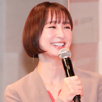 篠田麻里子、4歳娘が楽しくお菓子作り！「将来が楽しみ」「小さなお手てで作ってんのが可愛い」と反響