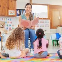 【絵本の読み聞かせ中】幼稚園児が披露したまさかのツッコミとは