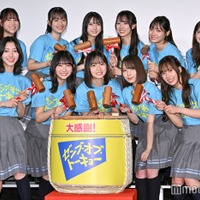 (後列左から)平岡海月、平尾帆夏、竹内希来里、清水理央、宮地すみれ、山下葉留花(前列左から)小西夏菜実、藤嶌果歩、正源司陽子、渡辺莉奈、石塚瑶季(C)モデルプレス