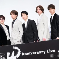 WEST.（左から）中間淳太、神山智洋、藤井流星、重岡大毅、小瀧望、濵田崇裕、桐山照史（C）モデルプレス