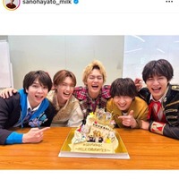 佐野勇斗、結成10周年を迎えたM!LKメンバー集合SHOTに「5人の笑顔が大好き」「一生ついていく！」の声