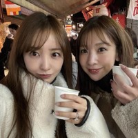 板野友美、家族らと笑顔で過ごした年末年始SHOTに「姉妹似ていますね」「可愛いお写真たくさん」の声