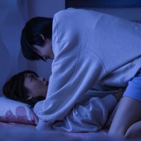 工藤美桜、尾碕真花「コールミー・バイ・ノーネーム」第1話（C）MBS