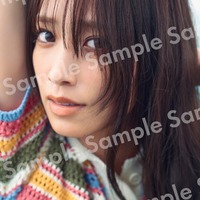 「日向坂46佐々木久美1st写真集」店別購入特典：HMV&BOOKS SHIBUYA／撮影／藤原宏