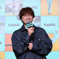 白濱亜嵐、ちょっぴりほろ苦い！？バレンタインデーの思い出明かす「自分だけ呼ばれずに…」