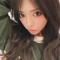 浜崎あゆみ、暗髪×目ヂカラ際立つアップSHOTをファン絶賛「可愛すぎてびっくり」「お人形さんみたい」