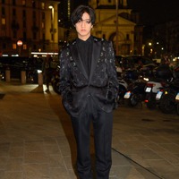 高橋海人「エトロ2025秋冬コレクション」より（提供写真）