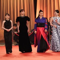 芦田愛菜、清原果耶、土屋太鳳、山田杏奈（C）日本アカデミー協会