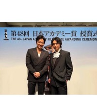 山崎賢人、大沢たかお・土屋太鳳らとの『日本アカデミー賞』豪華共演SHOTに反響「素敵なお写真」「イケ散らかしてる」