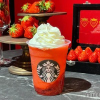 THE 苺 フラペチーノ（C）モデルプレス