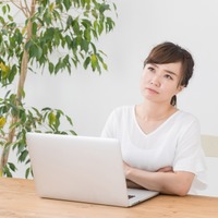 「高齢者の住まい探し」って実際どうなの？86歳になる義母の物件について不動産屋に聞いた現実に、思わず顔をしかめた
