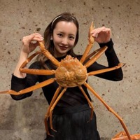 「どれも可愛すぎ」板野友美、近況SHOTを大放出！笑顔あふれる姿にファンほっこり「幸せアルバムすぎる」